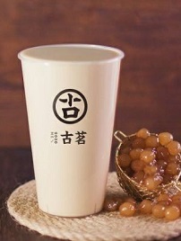  绿茵体育
